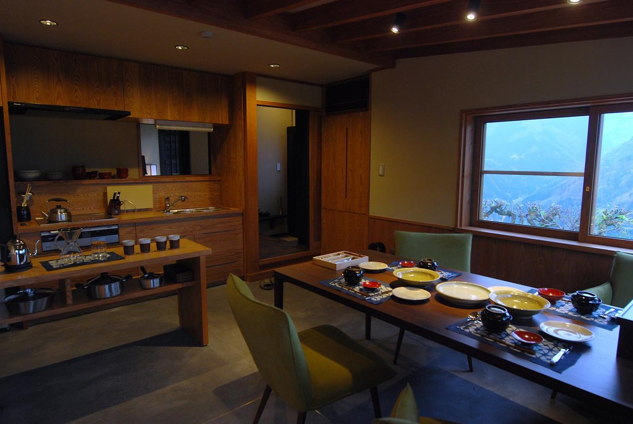 Tougenkyo Iya No Yamazato Villa Wakabayashi ภายนอก รูปภาพ